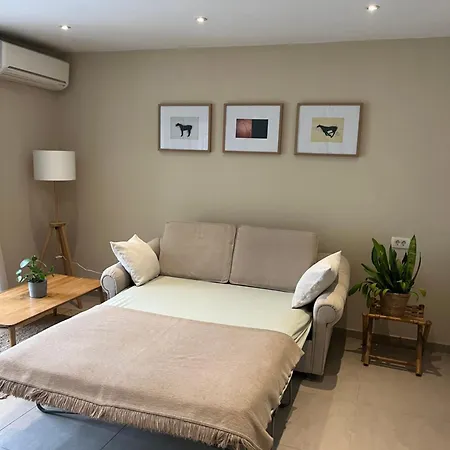 Marlon And Mia - 2 Min Walk To Center Apartment *